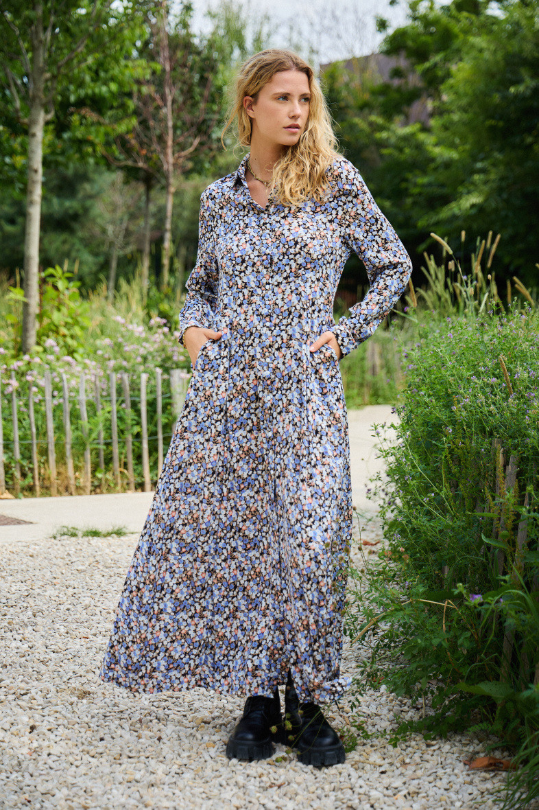 Großhändler Rosa Fashion - Bedrucktes langes Hemdkleid mit Blumenmuster