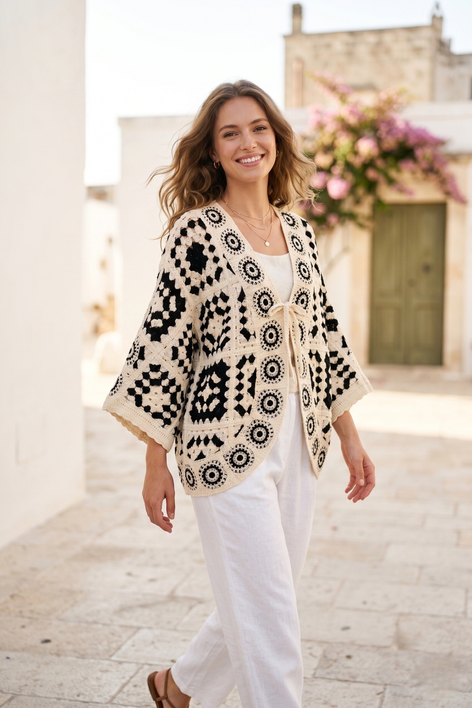 Mayorista Rosa Fashion - Chaleco corto de crochet