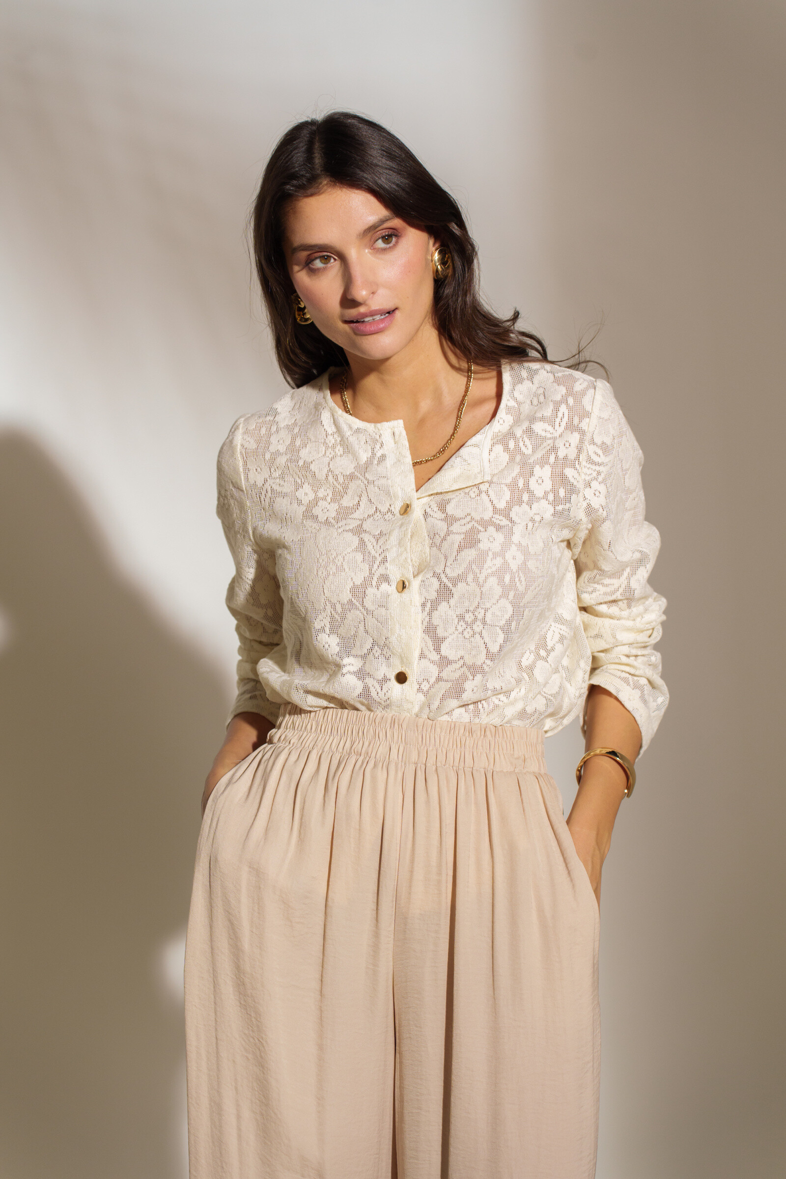 Wholesaler Rosa Fashion - Lace blouses and shirts