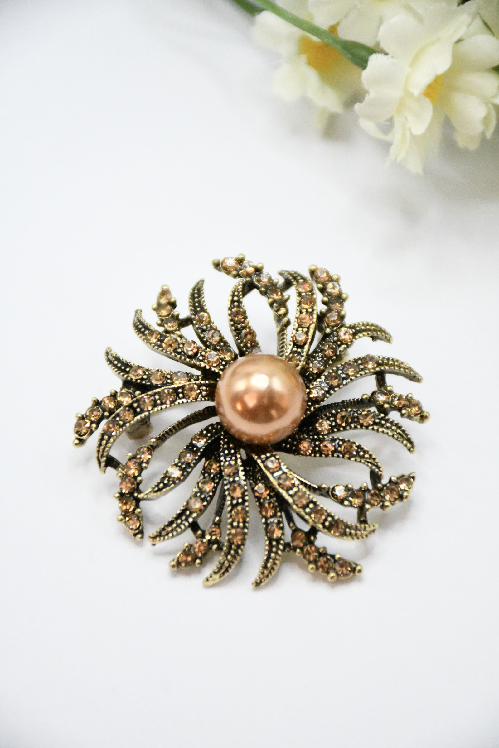 Grossiste ROSA - BROCHES