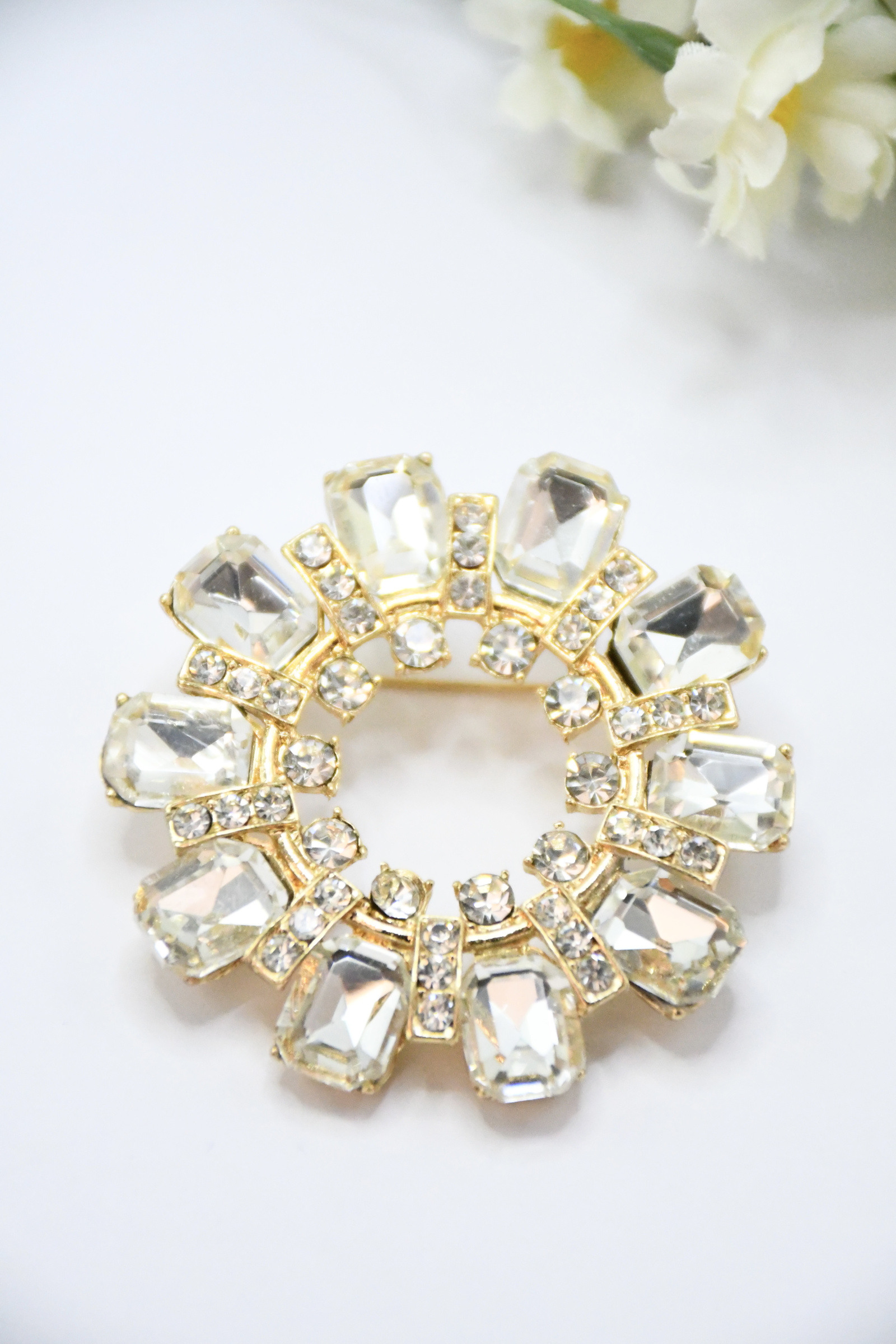 Grossiste ROSA - BROCHES