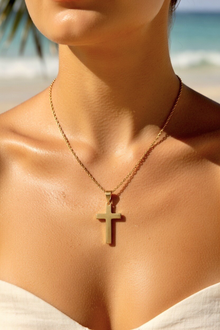 Grossiste ROSA - Collier croix en acier inoxydable
