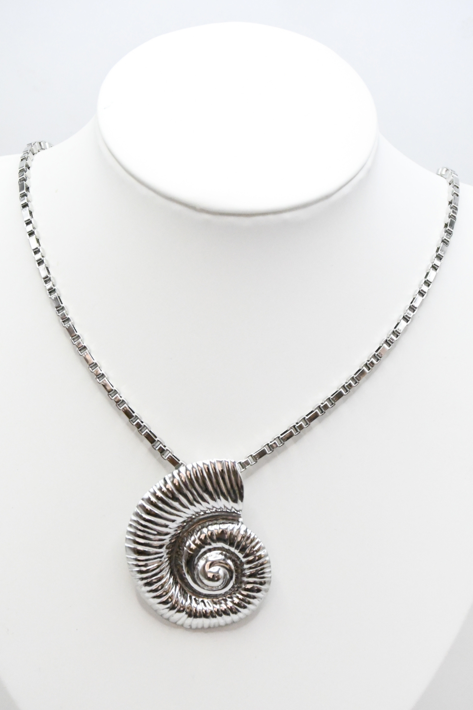 Wholesaler ROSA - Stainless steel necklace