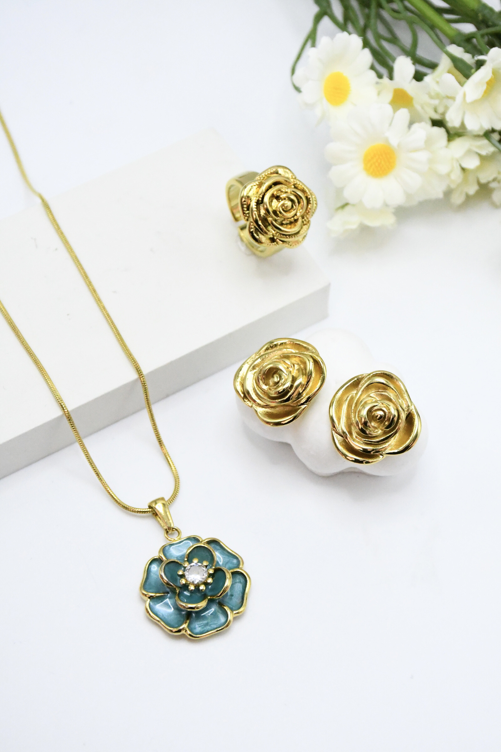 Wholesaler ROSA - Stainless steel flower set