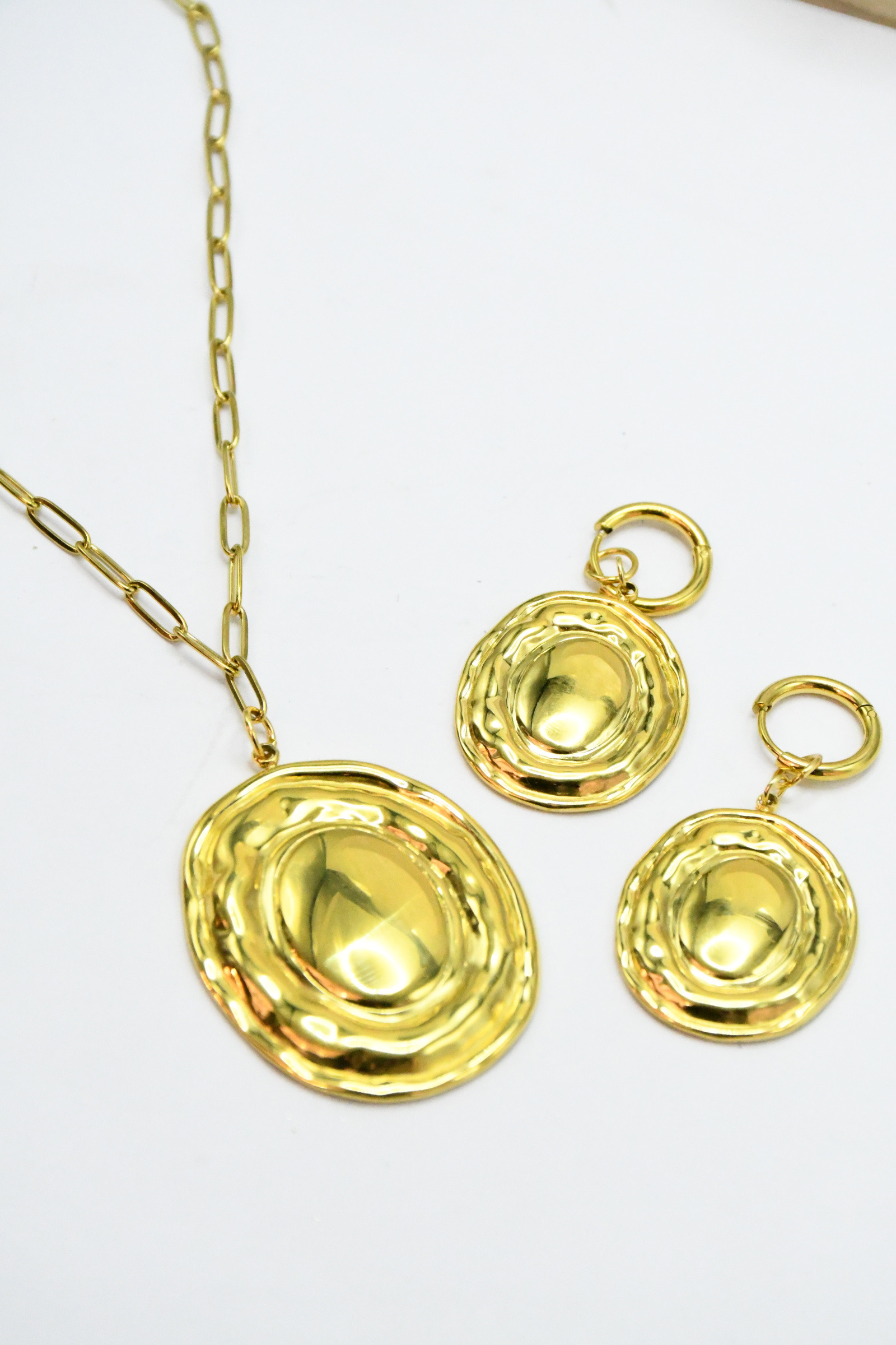 Wholesaler ROSA - Stainless steel set