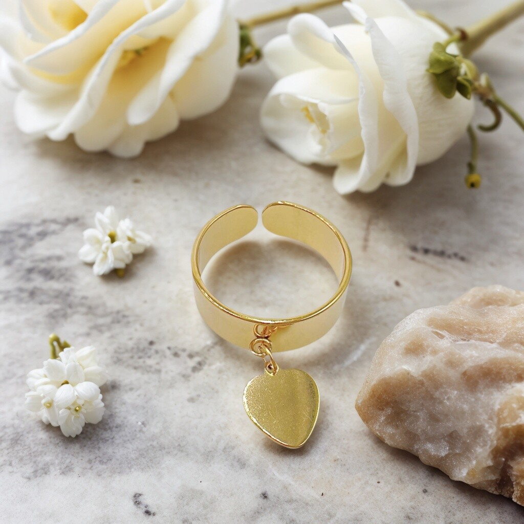 Bague ajustable en acier inoxydable, idéale pour l'hiver, créée en Chine pour la collection Automne/Hiver 2025/2026.