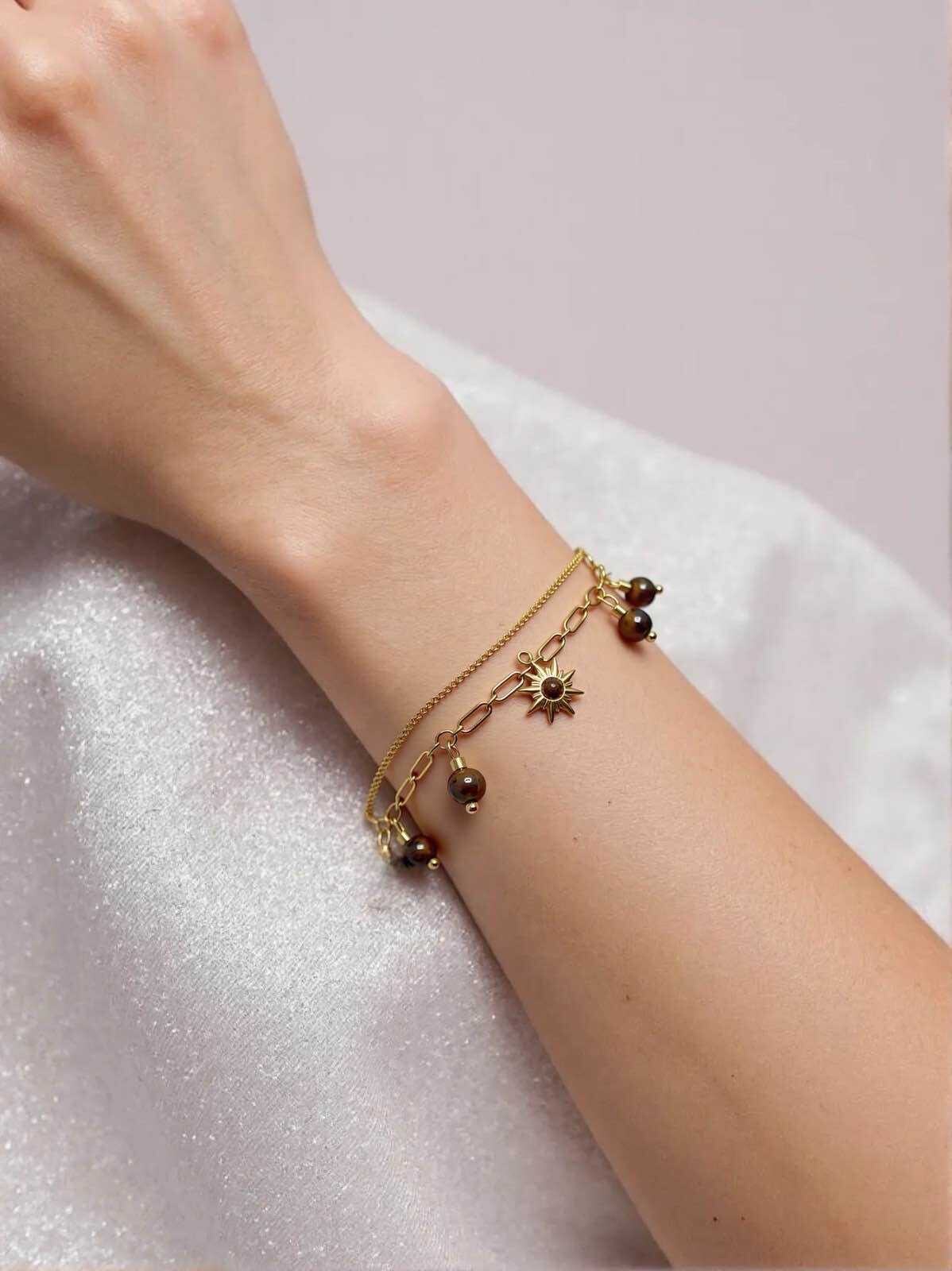 Bracelet double rangs en acier inoxydable, parfait pour l'hiver, orné de pierre naturelle, fabriqué en Chine - Collection Automne/Hiver 2025/2026.