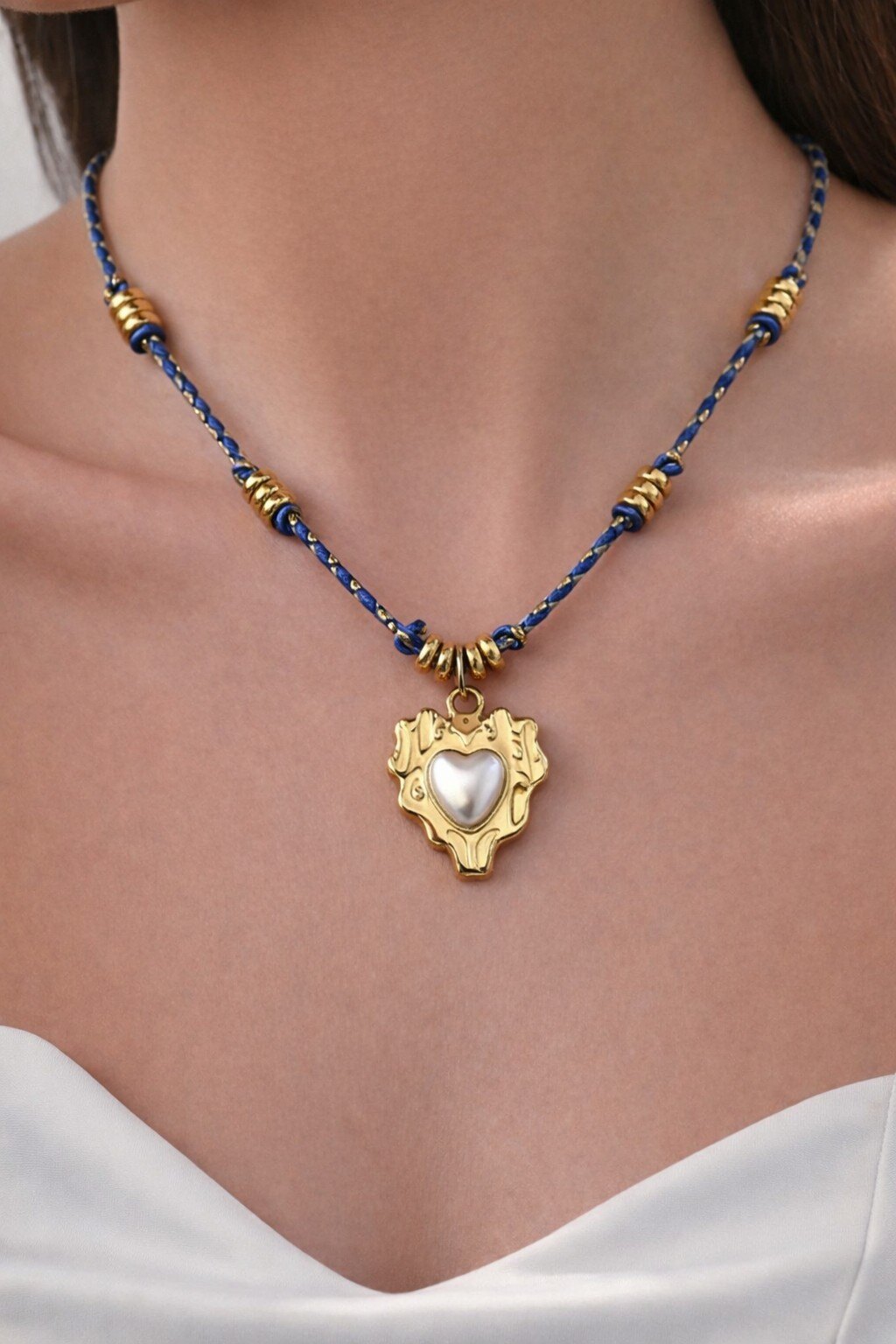 Collier Sautoir Bronze Avec Pendentif Carrosse Et Escarpins à Strass - Neuf Avec étiquette