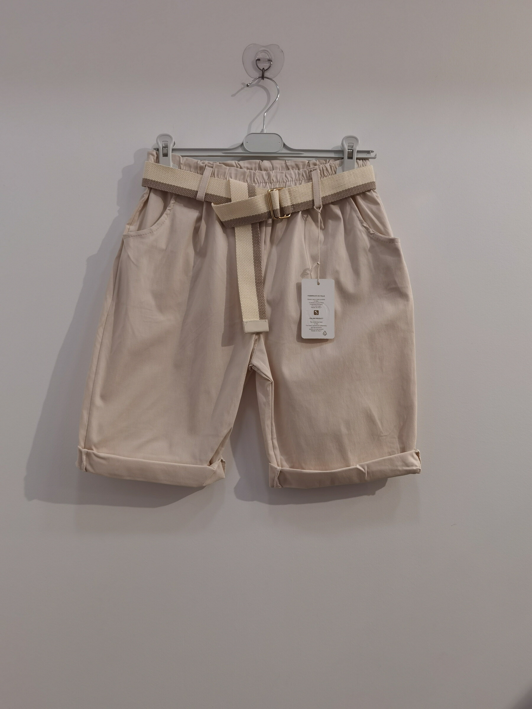 Grossiste ROSEMARY COLLECTION - Bermuda avec ceinture