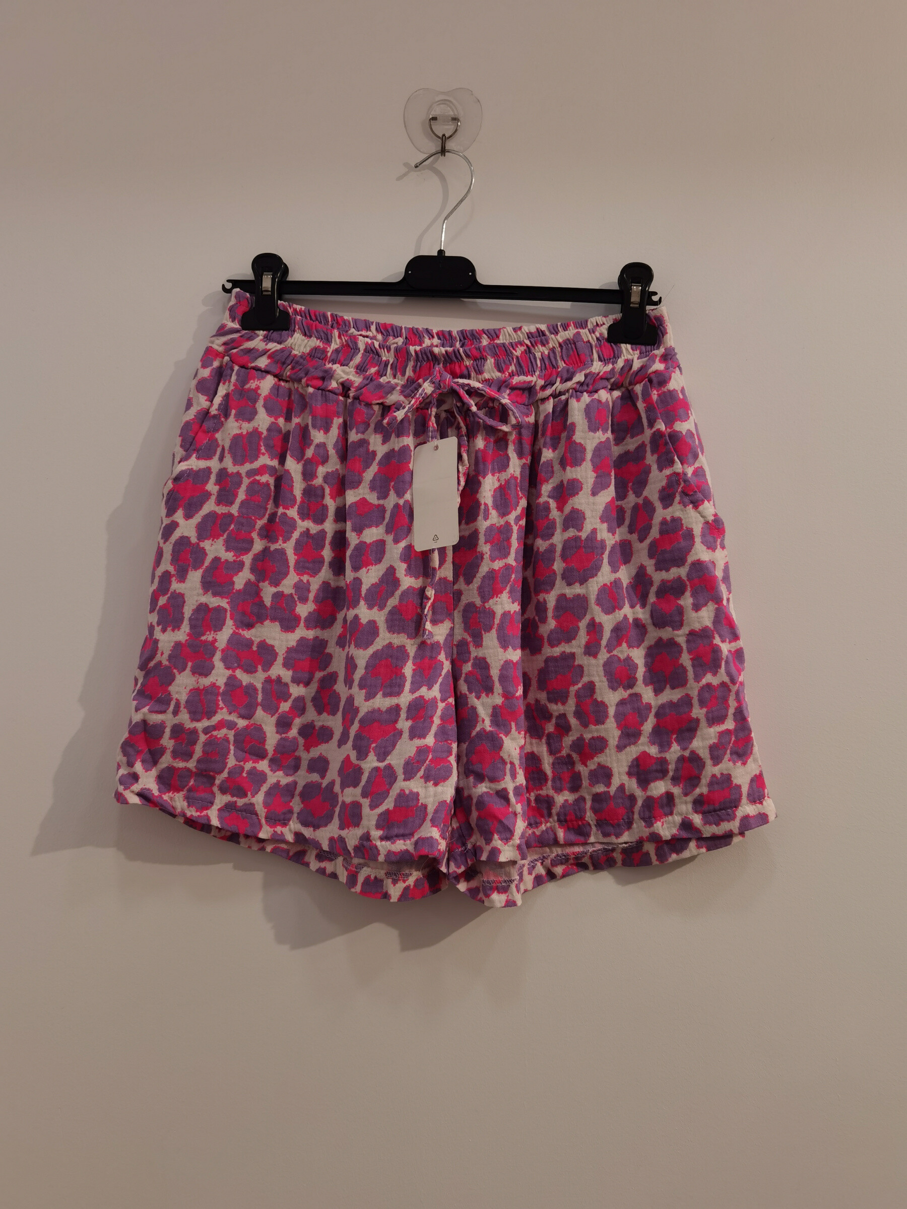 Grossista ROSEMARY COLLECTION - Shorti di stampa leopardo