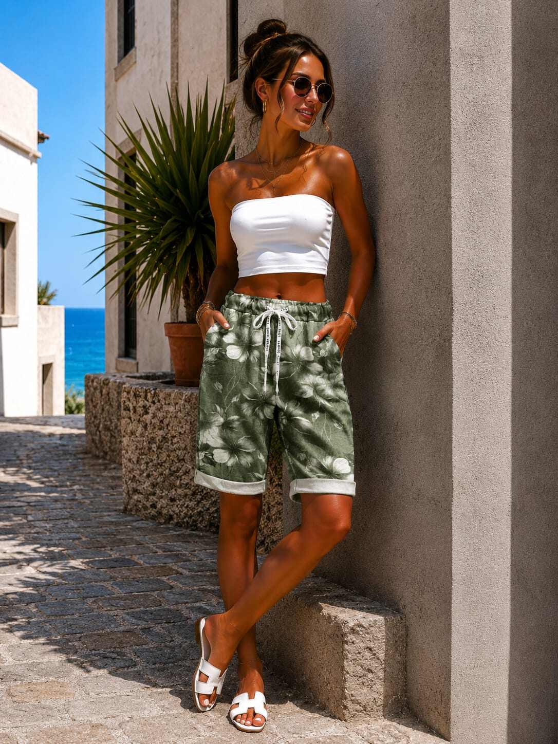 Wholesaler ROSEMARY COLLECTION - Printed Bermuda shorts. One size fits 40/42