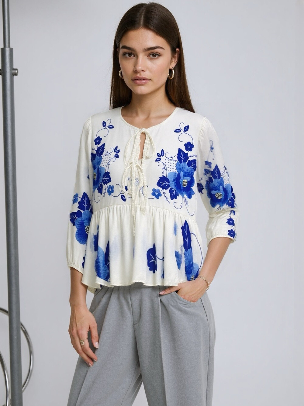 Grossiste Rosy Days - Blouse péplum à nœuds imprimé fleurs