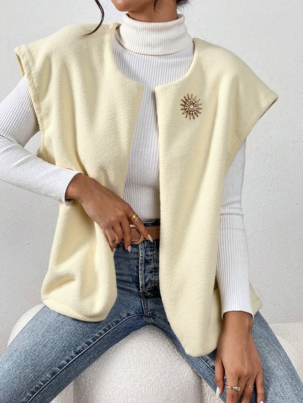 Mayorista Rosy Days - Chaleco sin mangas con broche de sol
