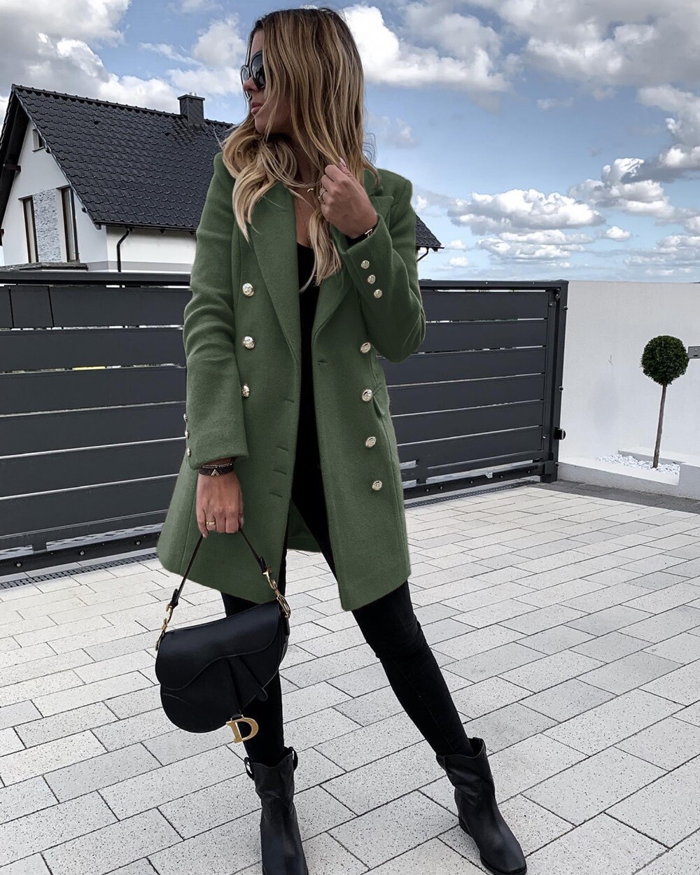 Grossiste ROSYDAYS - Manteau mi-long à boutons dorés avec doublure