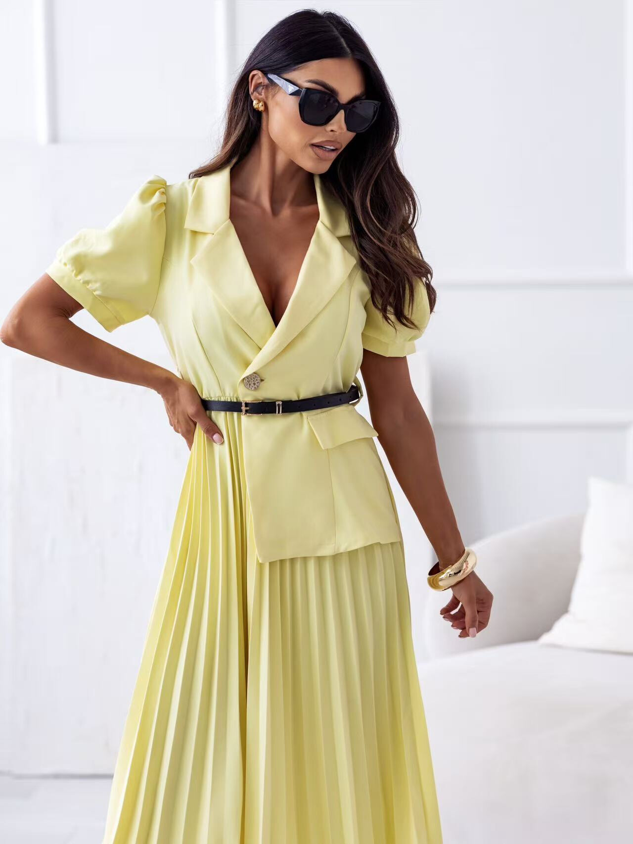 2 in 1 pleated skirt dress with belt - Light Yellow - 1 - large format