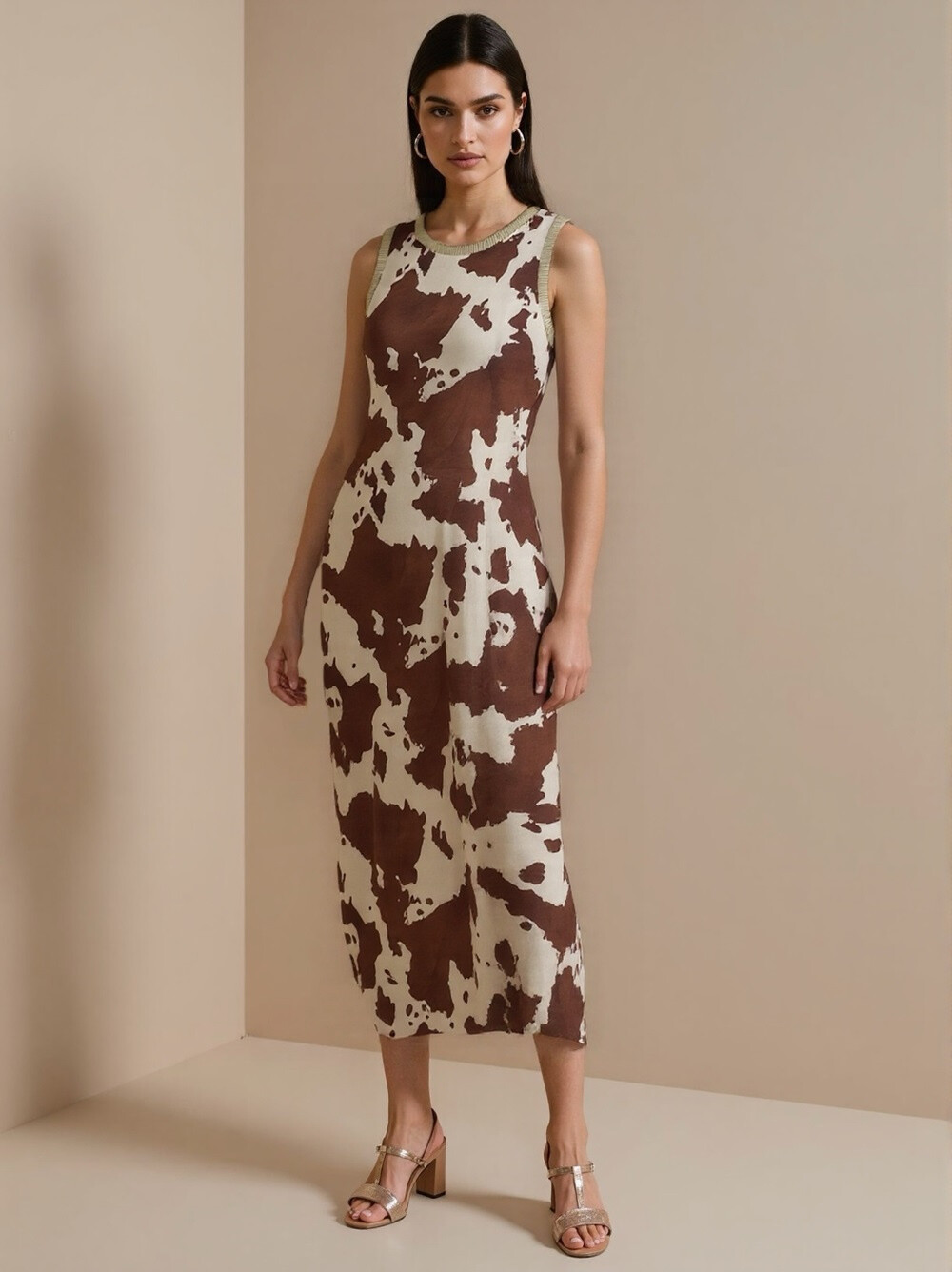 Grossista Rosy Days - Abito fluido lungo con stampe di mucca e fessure
