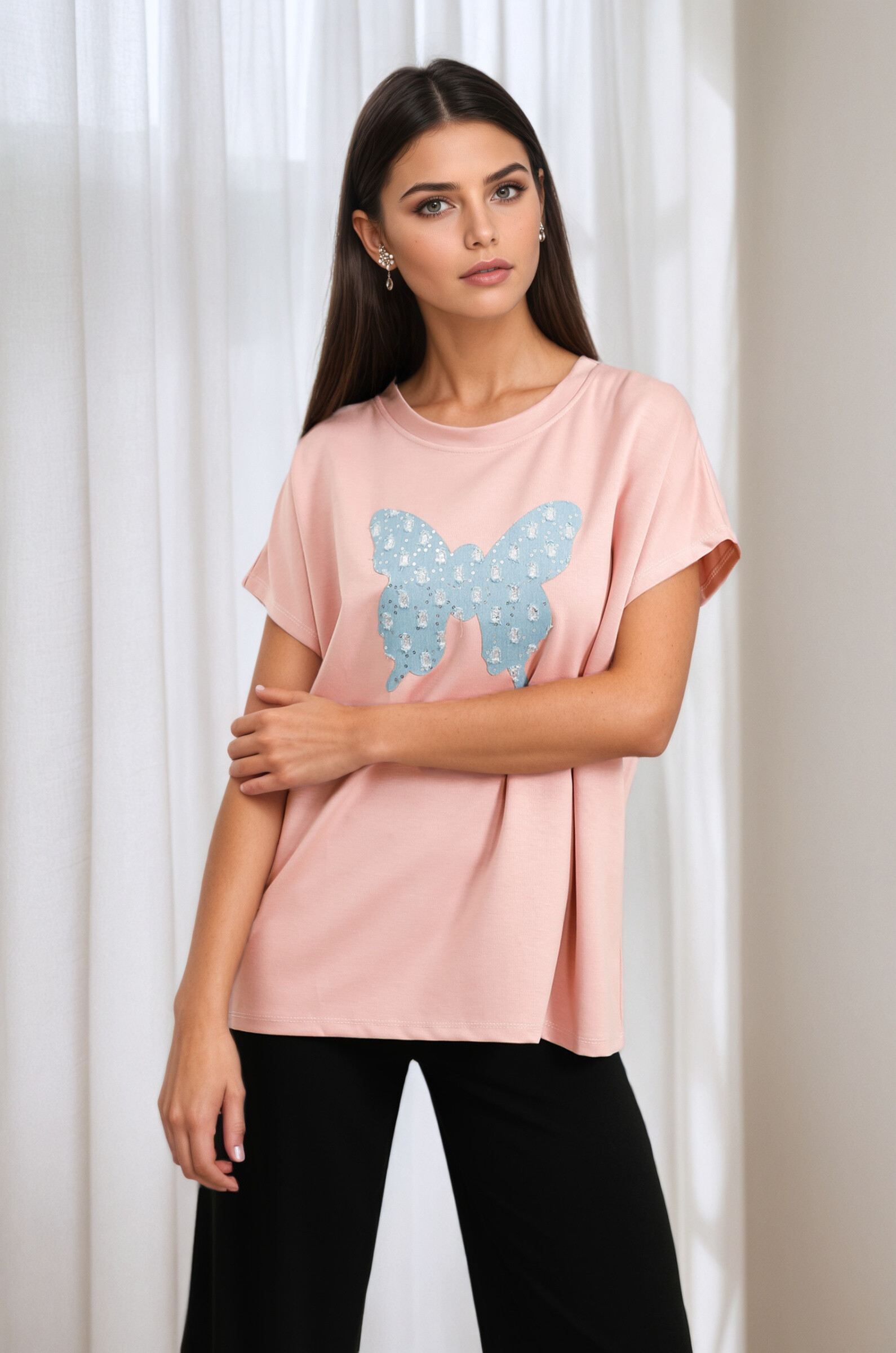 Grossiste Rosy Days - Tshirt oversize à flocage papillon sequins jeans