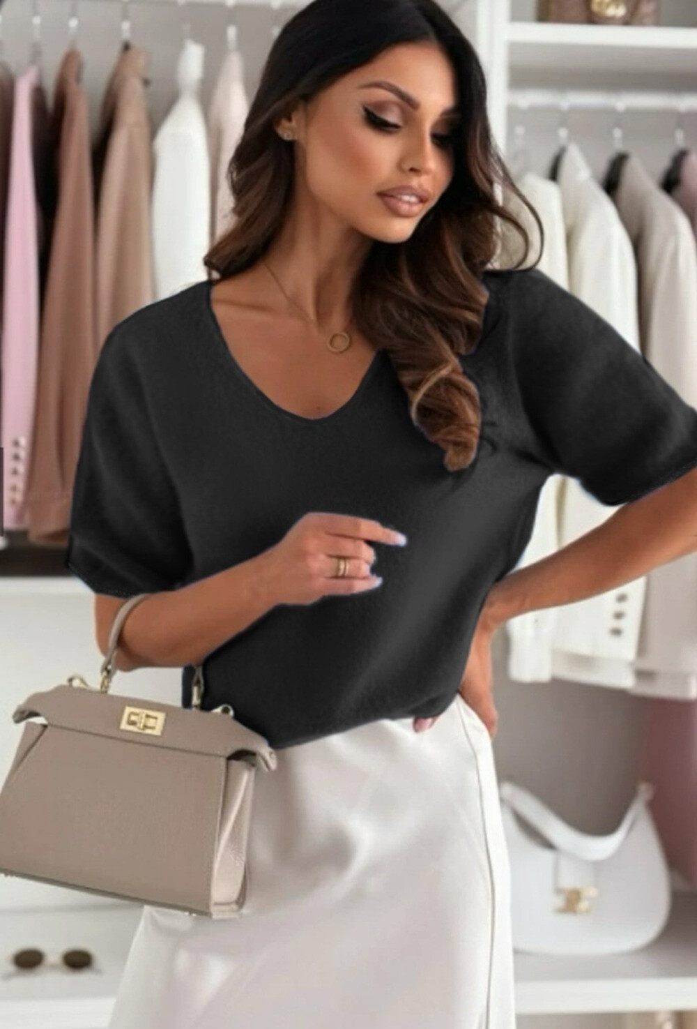 T -shirt V -neck in single basic mesh - Black - 1 - large format
