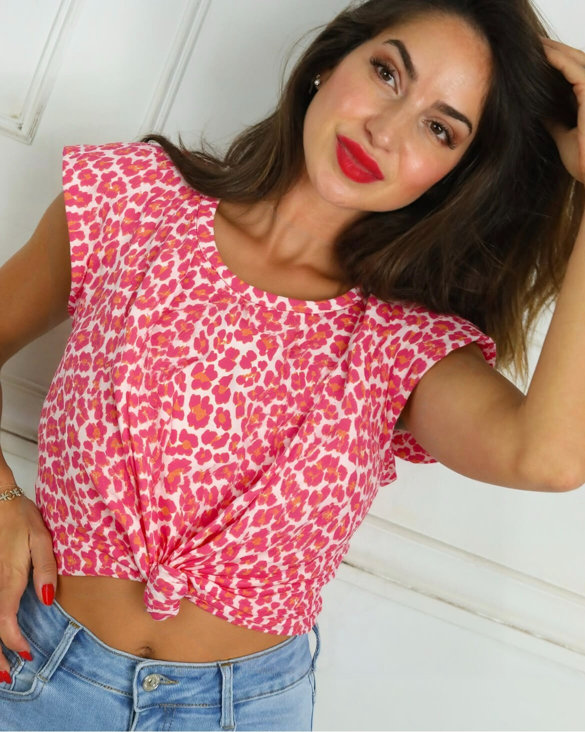 Wholesaler Rosy Days - Leopard Fluorescent Shoulder Padded Top