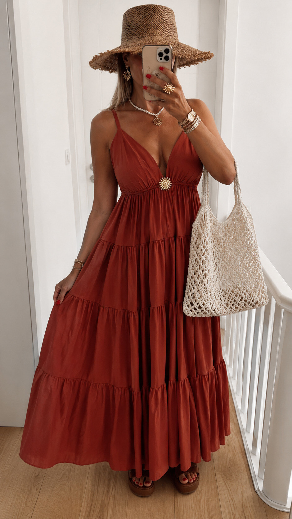 Mayorista ROSYDAYS - Vestido Largo de Algodón con Broche de Sol y Cuello en V