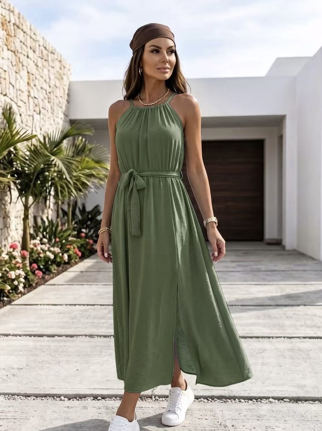 Großhändler ROSYDAYS - Klassisches Fließendes Viskosekleid mit Schlitz