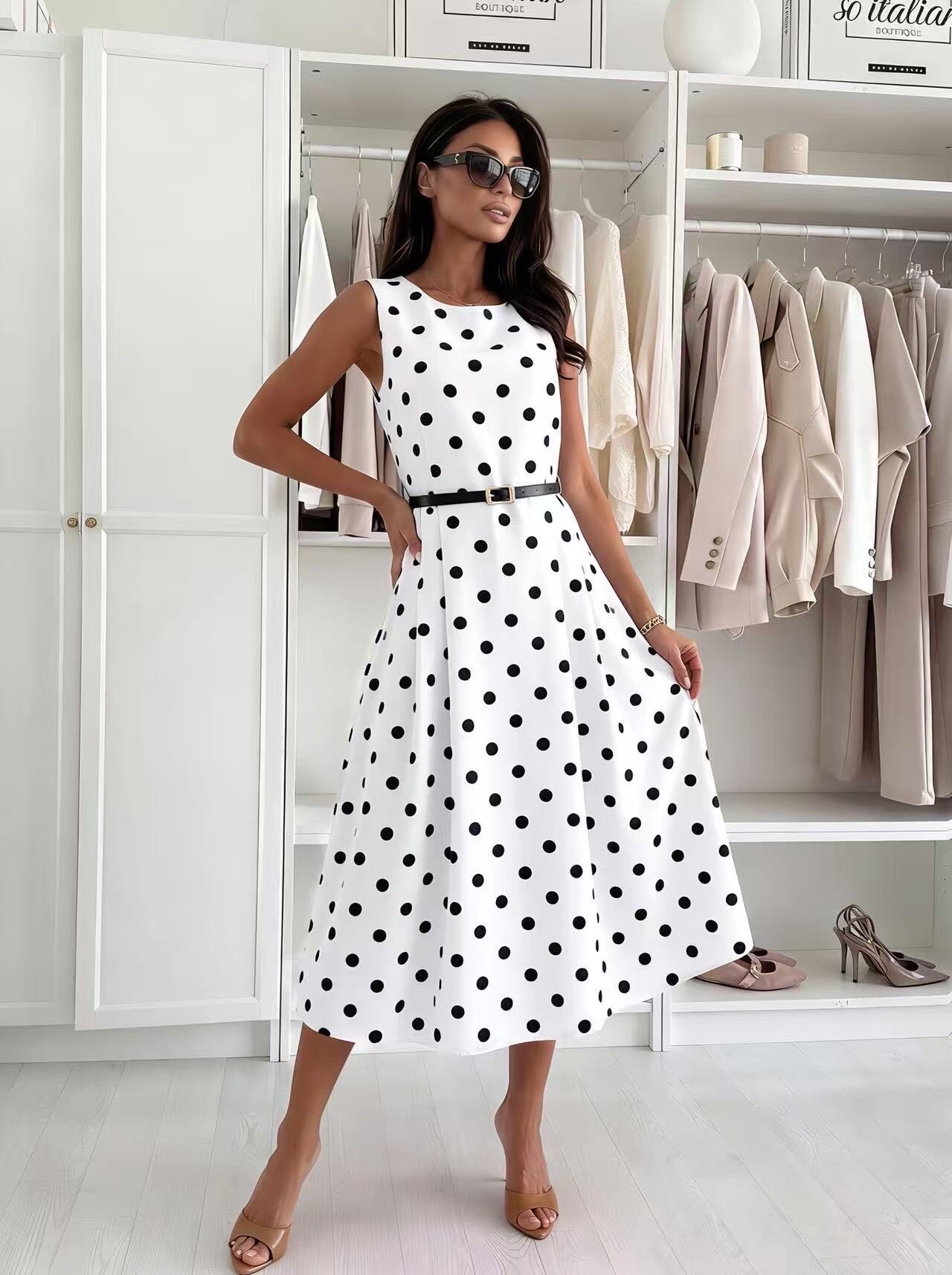 Mayorista ROSYDAYS - Vestido skater elegante de lunares con cinturón