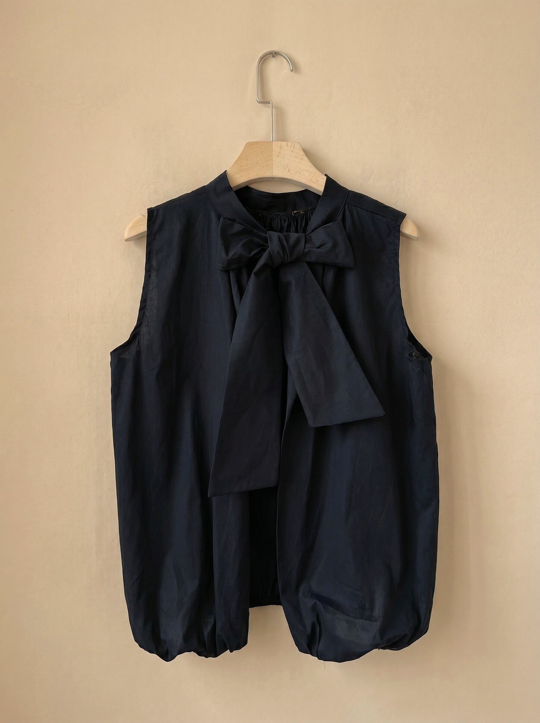 Grossista ROSYDAYS - Camicia in Cotone Scollo a Schiena con Fiocco sul Retro, Senza Fodera
