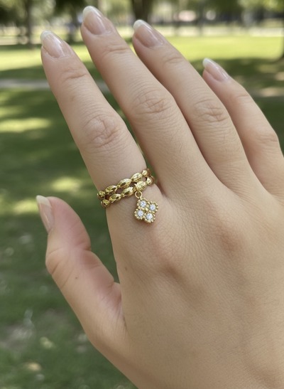 Grossiste Rouge Bonbons - BAGUE PAMPILLE AJUSTABLE EN ACIER INOXYDABLE Grossiste Rouge Bonbons - BAGUE PAMPILLE AJUSTABLE EN ACIER INOXYDABLE