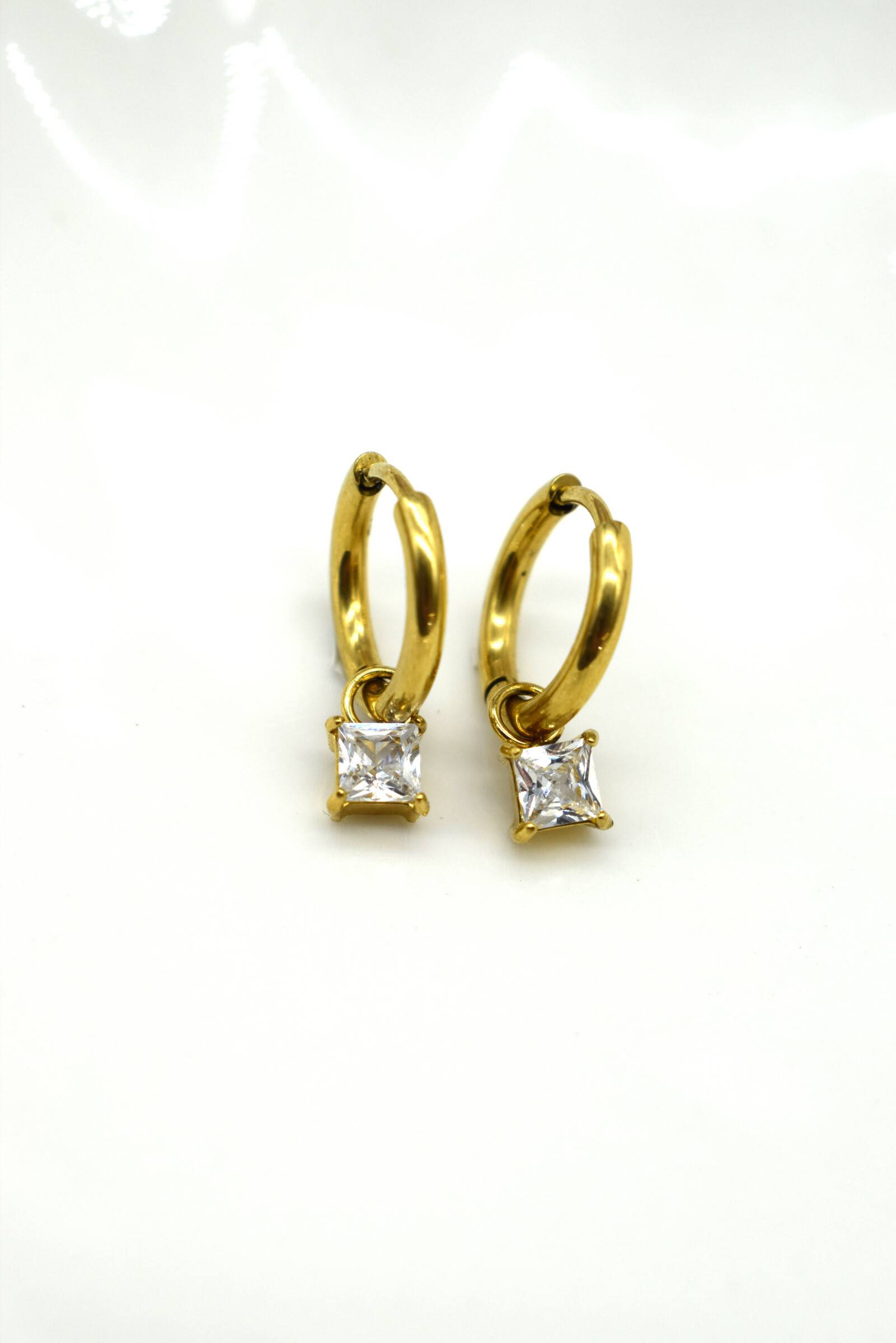 Wholesaler Rouge Bonbons - Creole earrings with stainless steel rhinestones