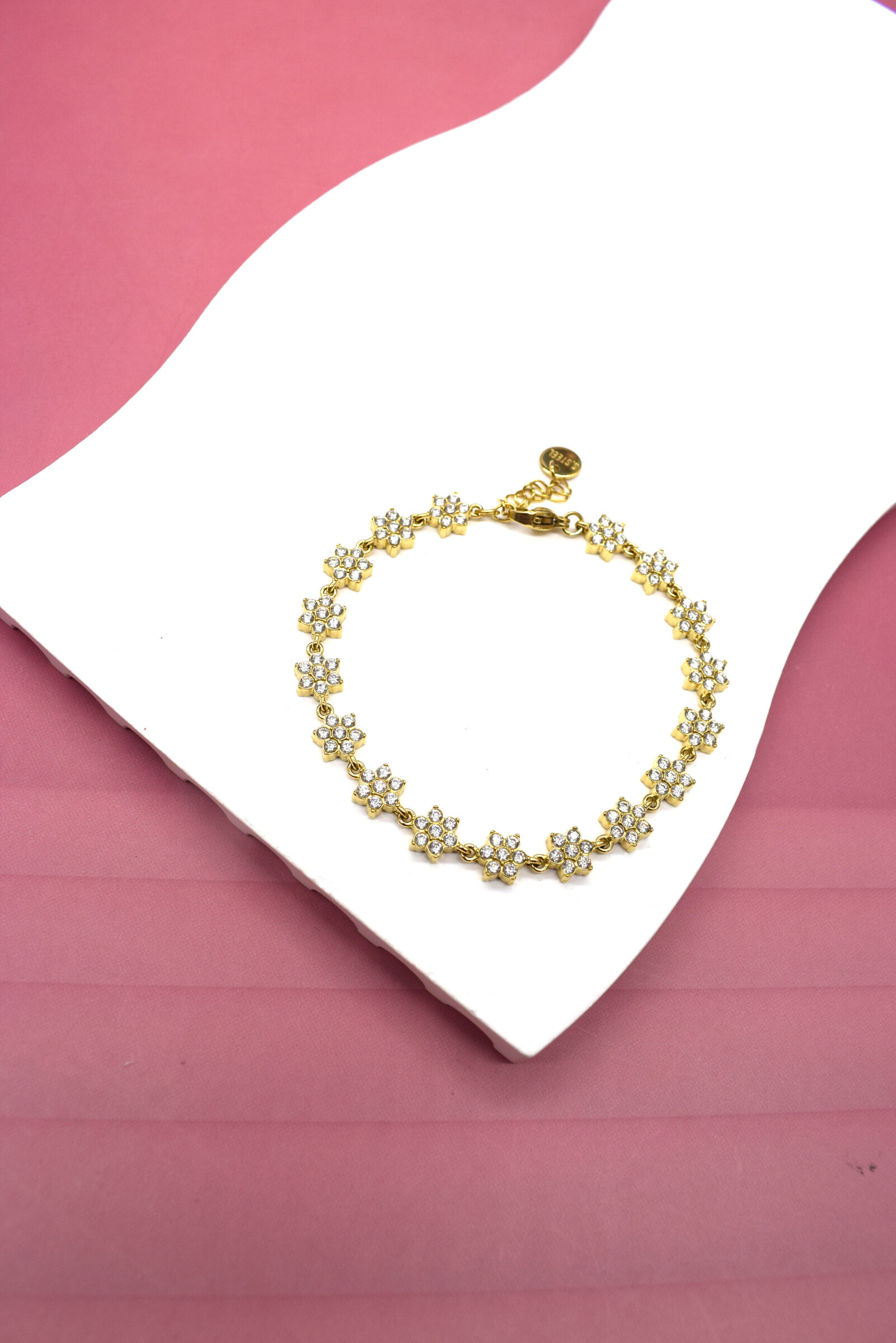 Grossiste Rouge Bonbons - Bracelet fleur en acier inoxydable