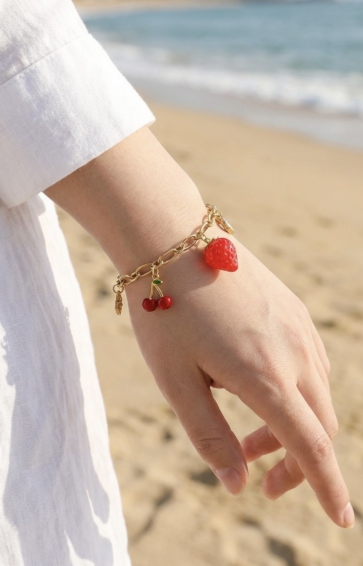 Grossista Rouge Bonbons - Bracciale con Ciondoli in Acciaio Inossidabile