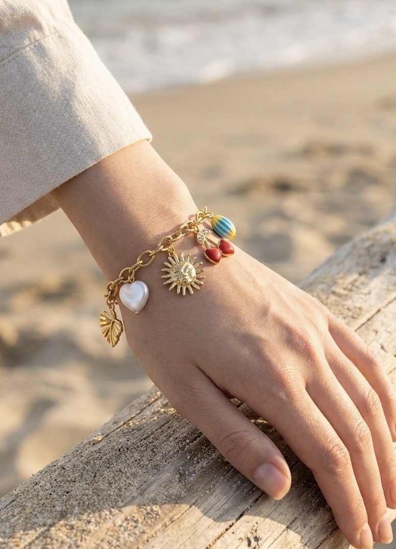 Grossista Rouge Bonbons - BRACCIALE CON CIONDOLI IN ACCIAIO INOSSIDABILE