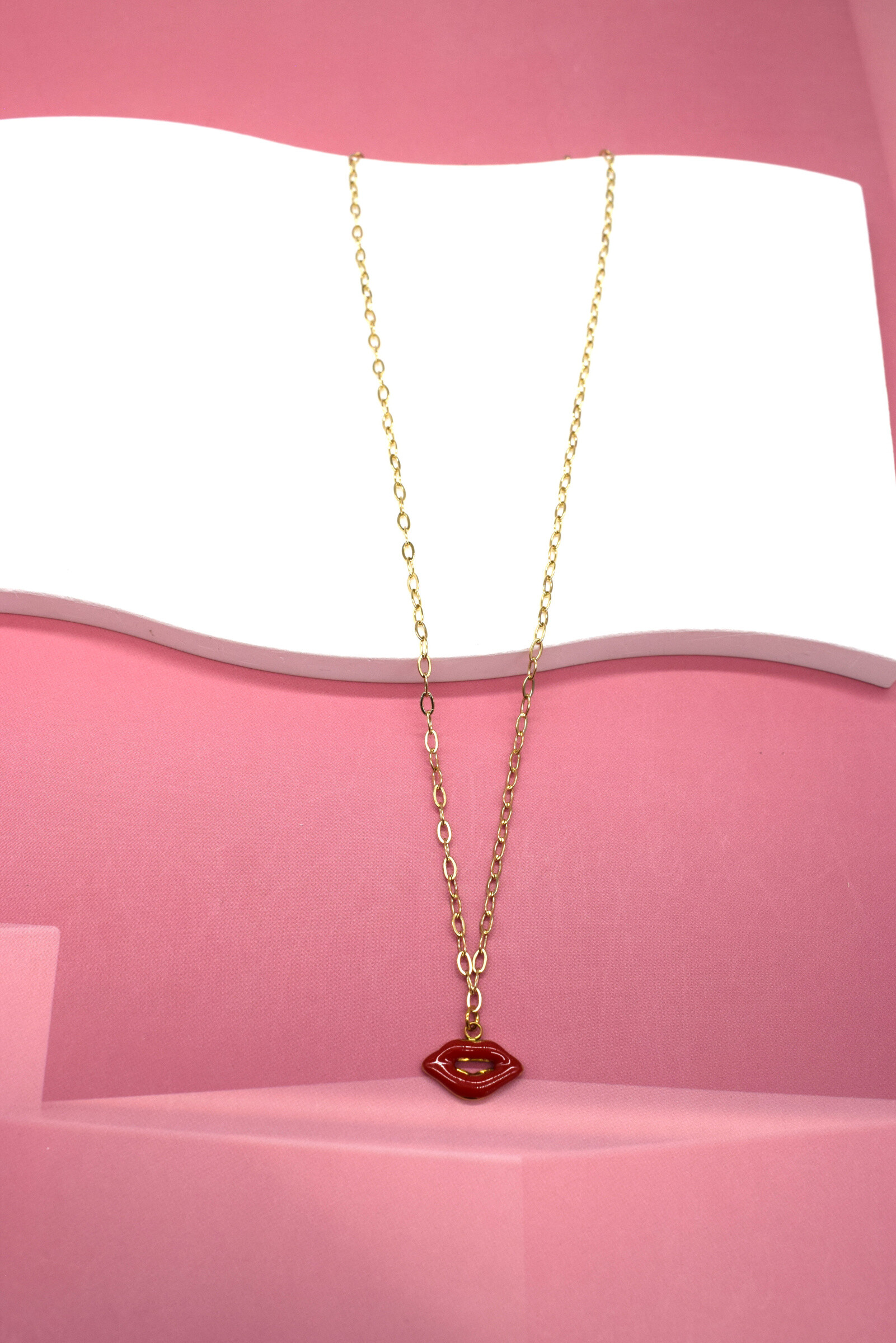 Grossiste Rouge Bonbons - Collier lèvres rouge en acier inoxydable