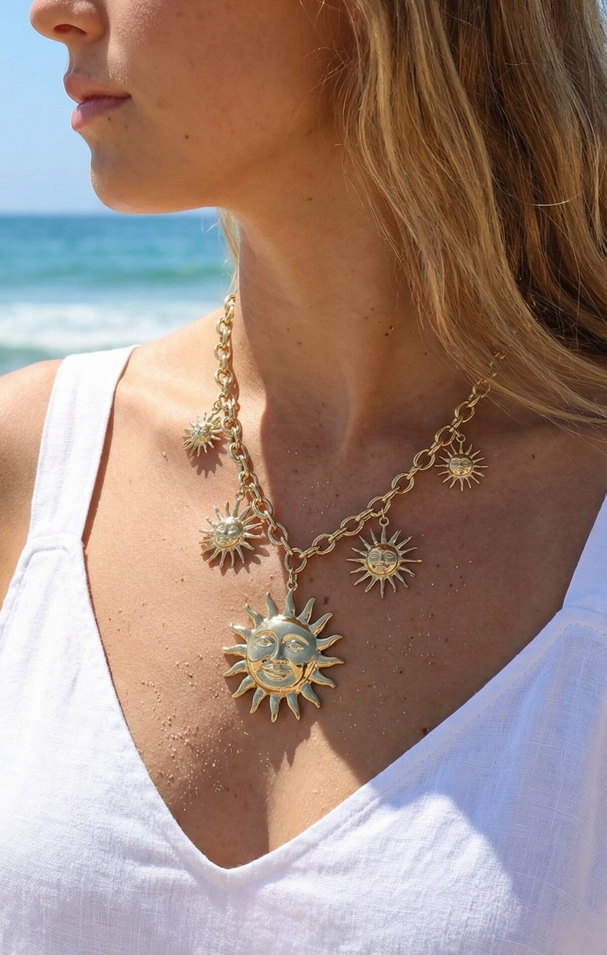 Mayorista Rouge Bonbons - Collar con colgante de sol en acero inoxidable