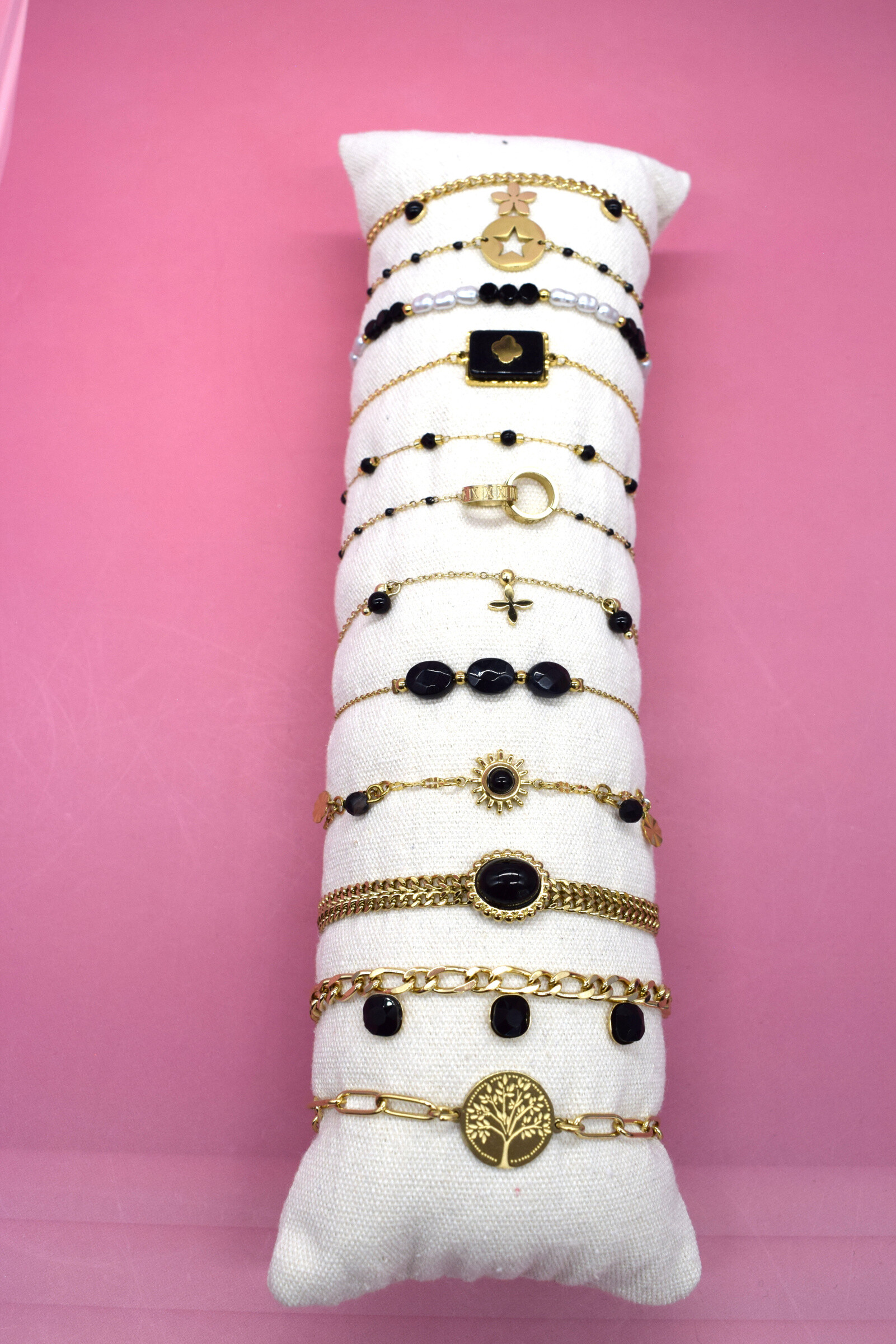 Grossiste Rouge Bonbons - Lot de 12 bracelets en acier inoxydable