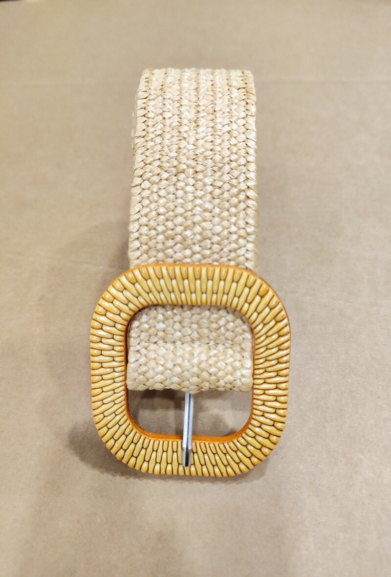 Grossiste RZ Fashion - Ceinture femme avec une boucle