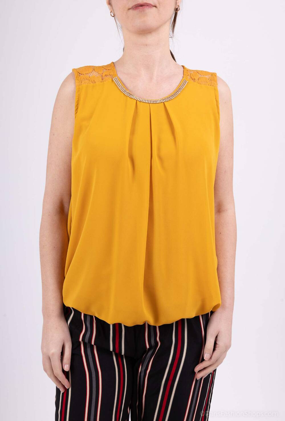 Grossista RZ Fashion - Top senza maniche con pizzo