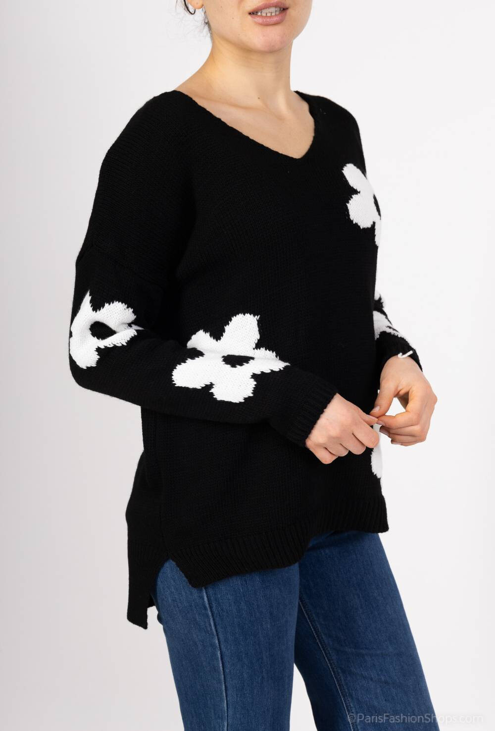 Grossista RZ Fashion - Maglione con scollo a V floreale