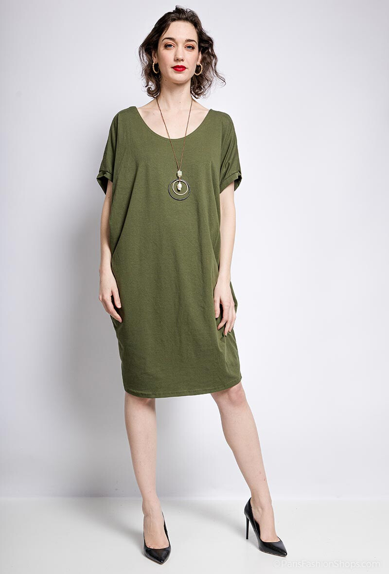 Großhändler RZ Fashion - Plus-Size-Kleid mit Halskette.