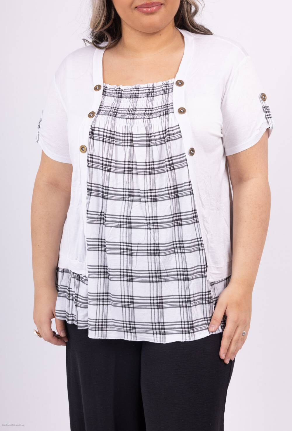 Großhändler RZ Fashion - Kariertes Oberteil