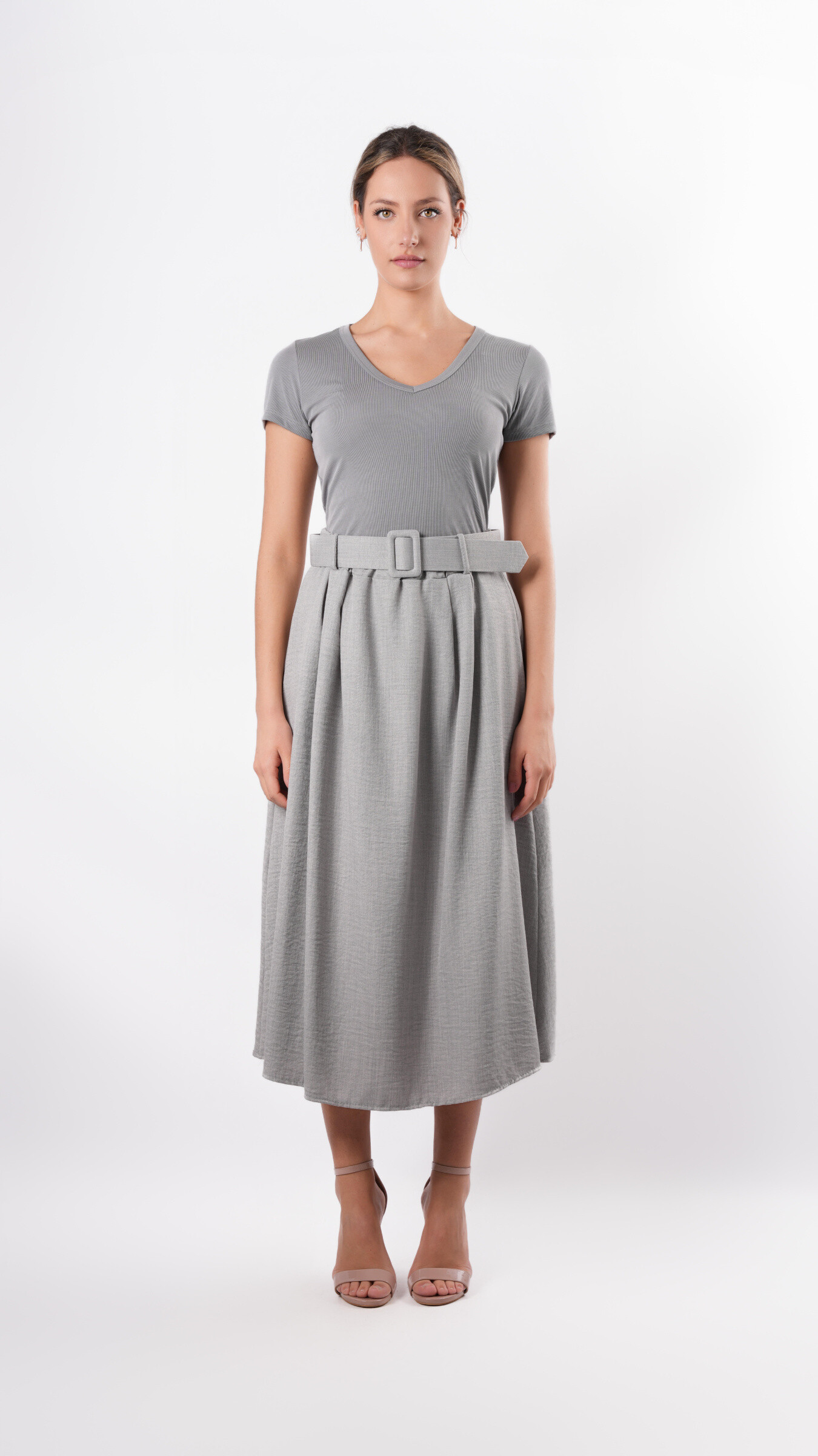 Grossiste Saeni - Robe de femme avec ceinture carrée
