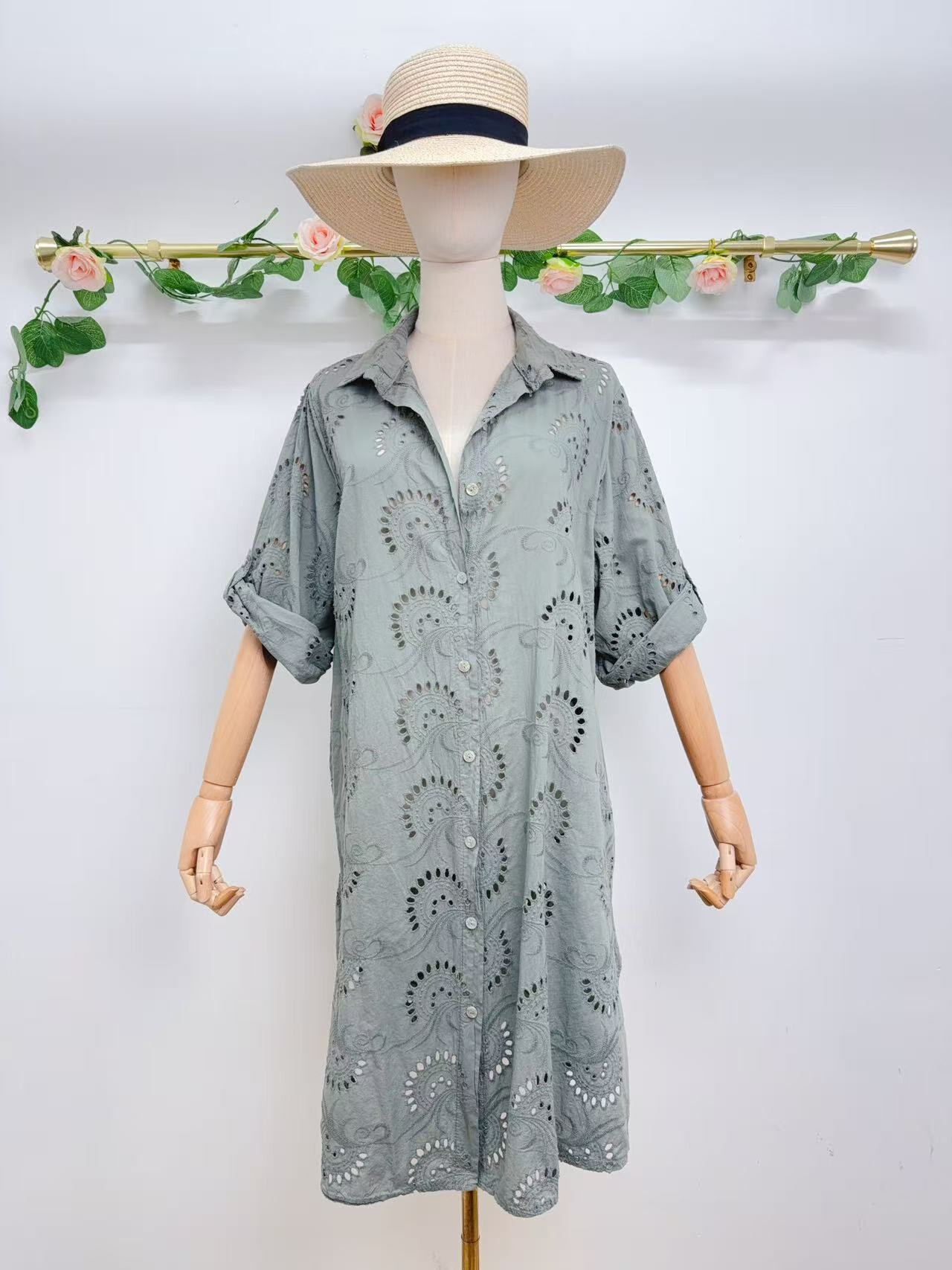 Wholesaler Saison du vent - Embroidery shirt dress