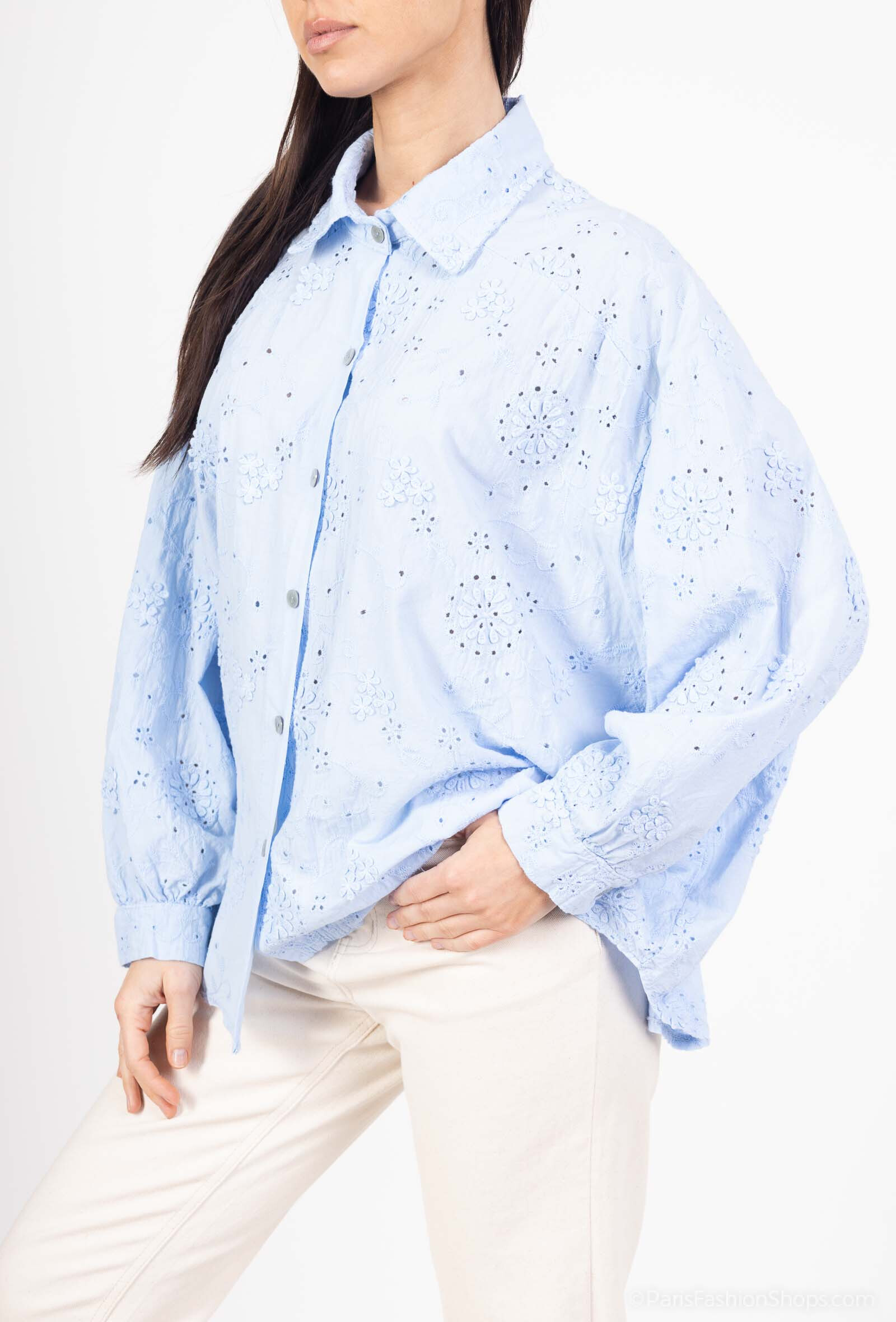 Wholesaler Saison du vent - Flower embroidery shirt