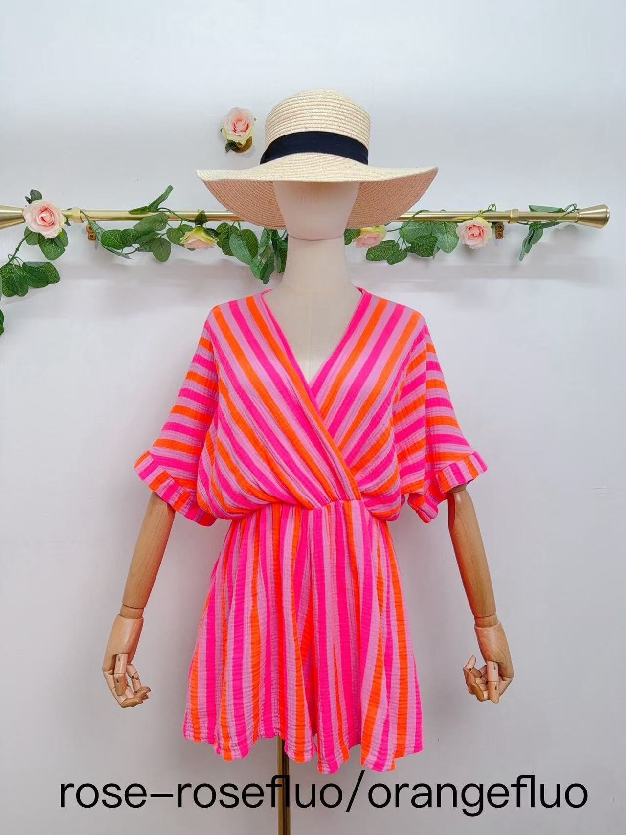 Wholesaler Saison du vent - Printed playsuit
