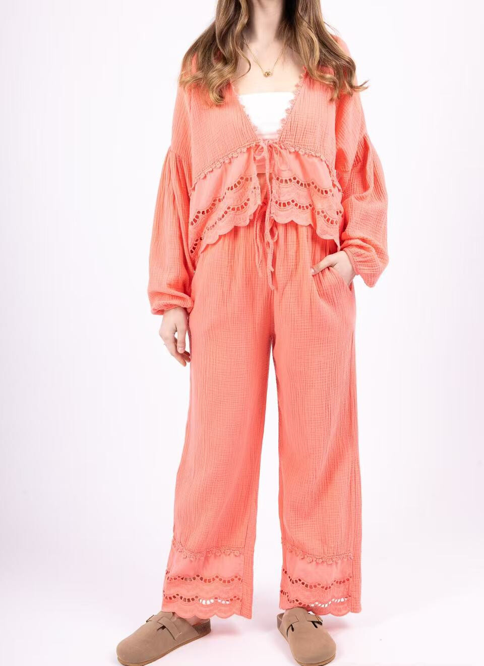 Wholesaler Saison du vent - Cotton gauze pants at the bottom with embroidery