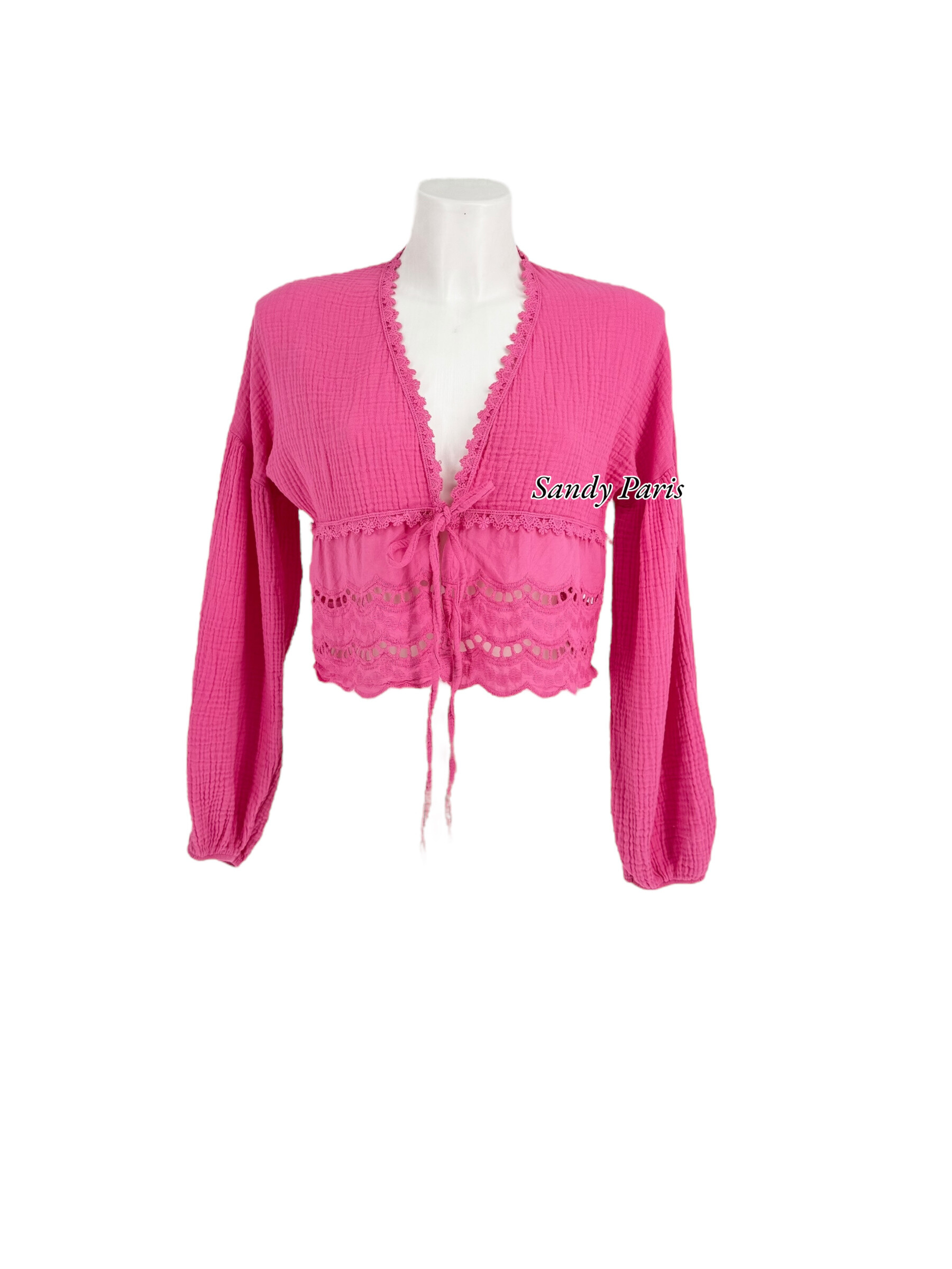 Wholesaler Sandy Paris - Cotton gauze blouse - Embroidery detail & link to nourish