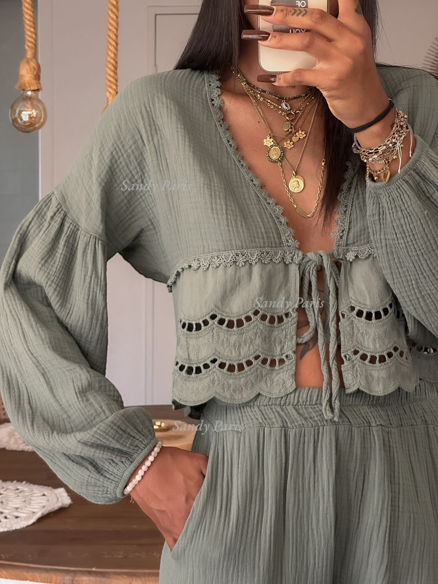 Wholesaler Sandy Paris - Cotton gauze blouse - Embroidery detail & link to nourish
