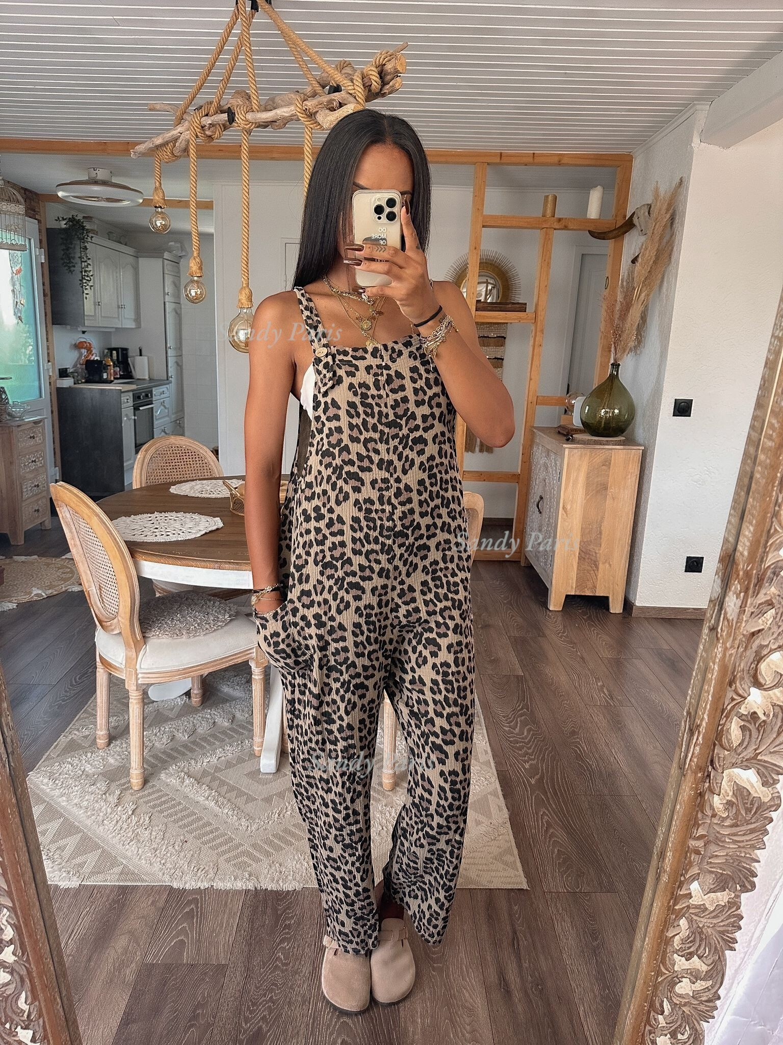 Grossiste Sandy Paris - Salopette ample en gaze de coton imprimé léopard – Style décontracté et tendance