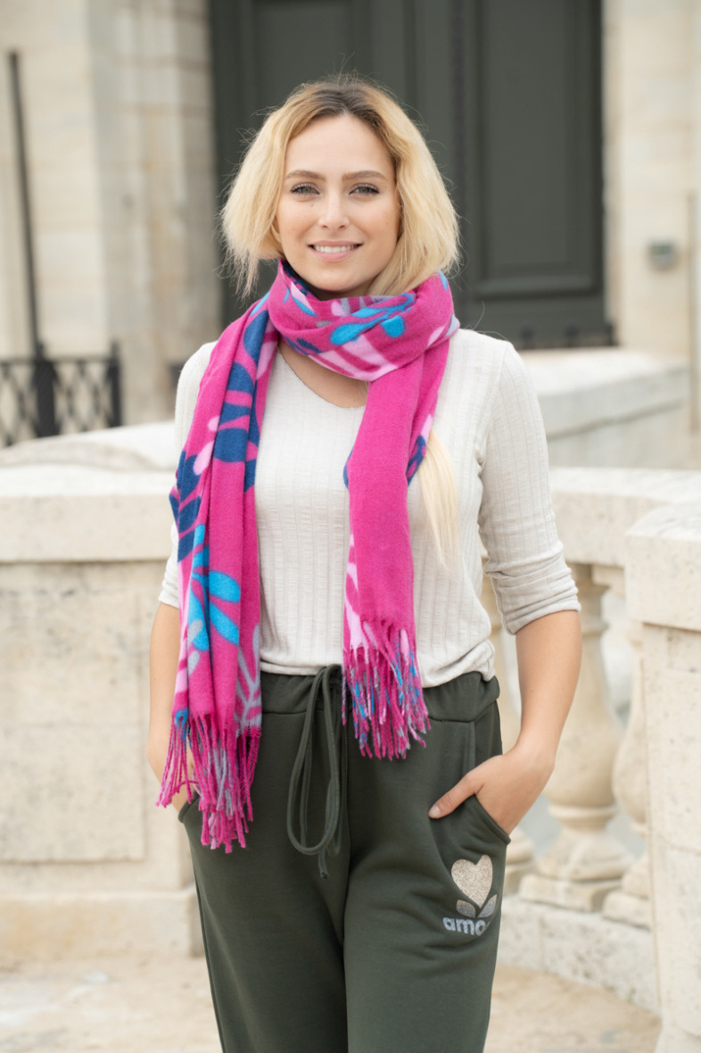 Wholesaler Sandy Paris - Scarf scarf printed with wool  180*65