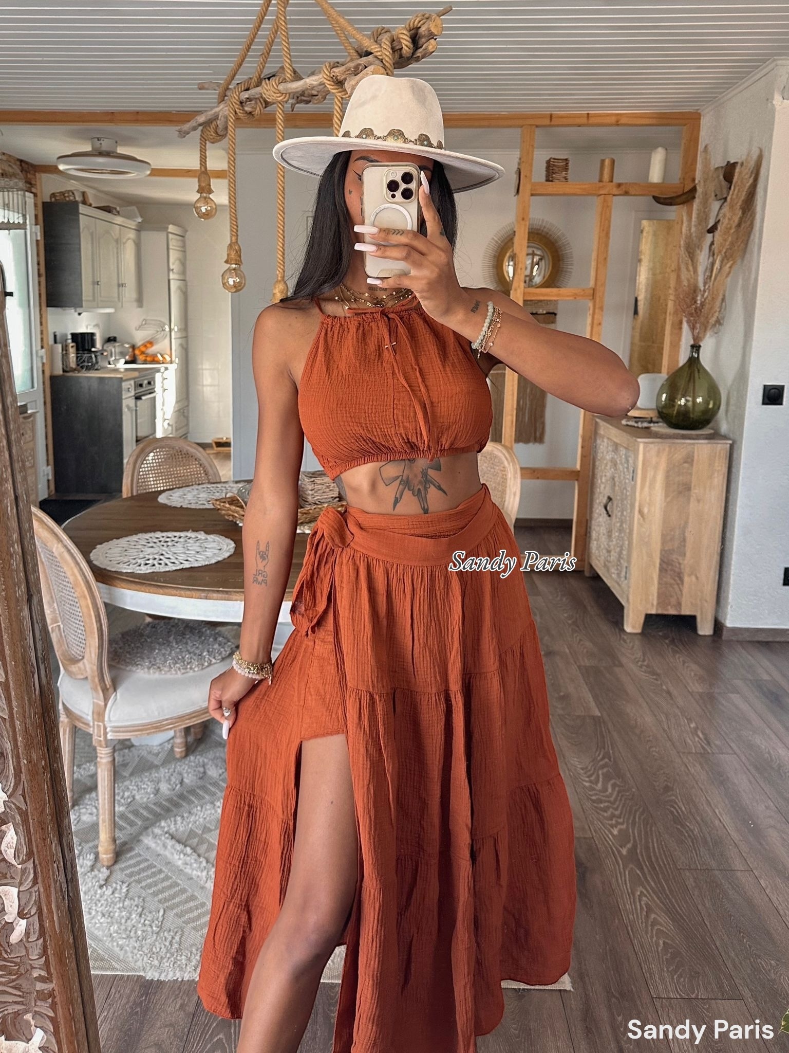 Grossista Sandy Paris - Completo Bohémien in Garza di Cotone - Top e Gonna con Spacco
